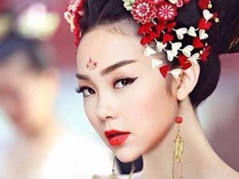 Sao Việt đua nhau hóa thân Võ Tắc Thiên Vượt giới hạn một trò vui