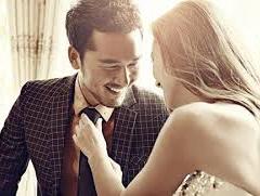 Chê chồng giám đốc, vợ cặp bồ với anh bán hoa quả