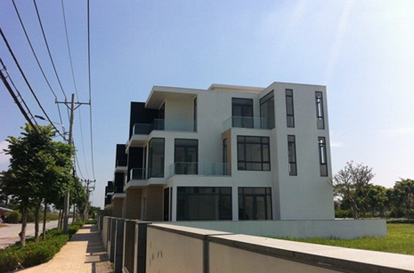 Đại gia địa ốc Việt phất lên từ khủng hoảng