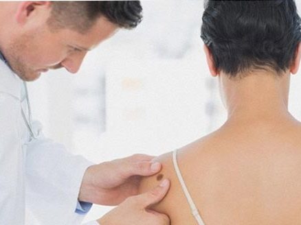 10 dấu hiệu báo động bạn có thể bị ung thư