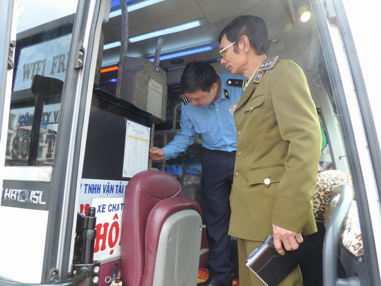 Không giảm cước vận tải hành khách, nhiều doanh nghiệp bị phạt