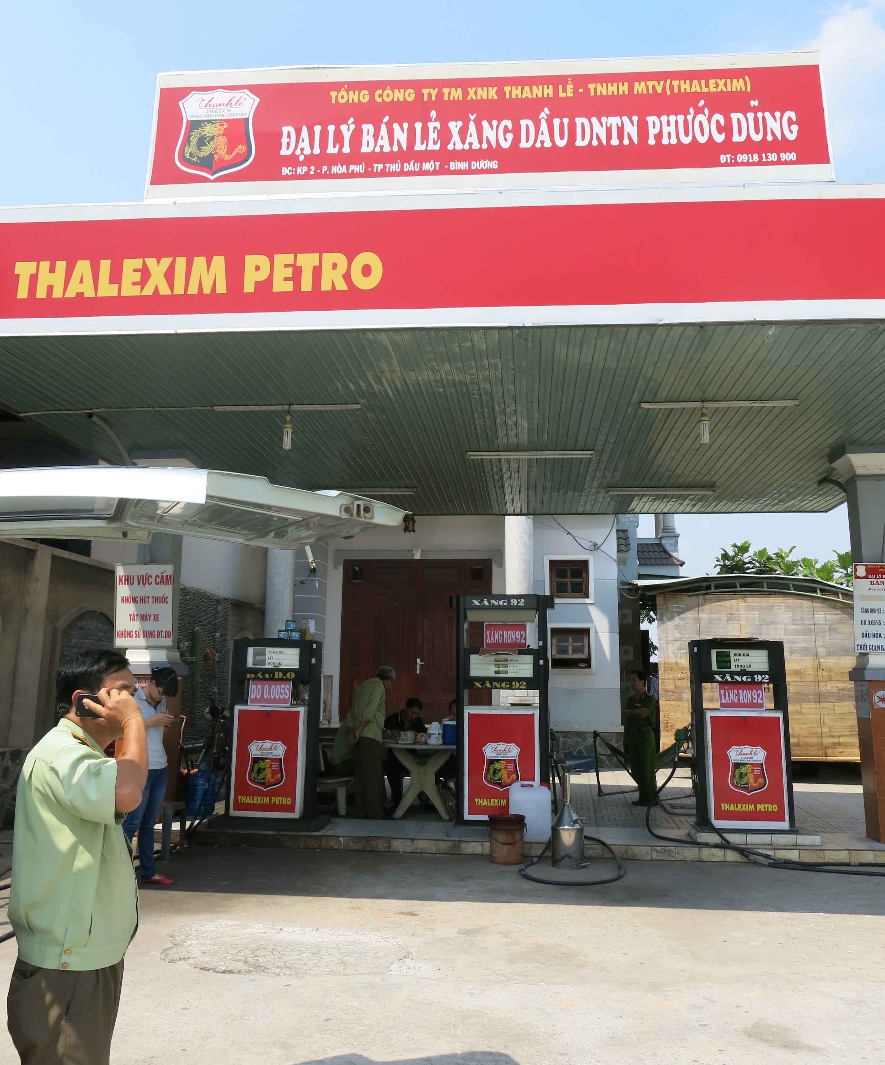 Thêm cây xăng bán thiếu cho khách bị phát hiện