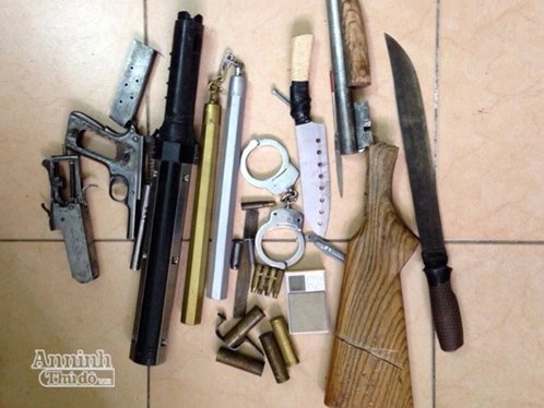 Phá chuyên án mua bán, tàng trữ trái phép ma túy và vũ khí quân dụng
