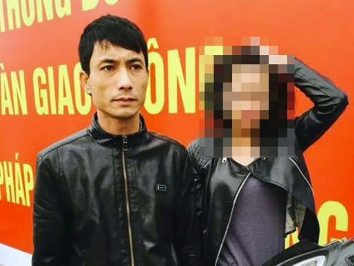 Hà Nội Chở bạn gái đi chơi, mang súng để phòng thân