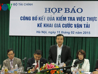 Nhiều DN vận tải chây ỳ không giảm giá cước, chạy kê khai