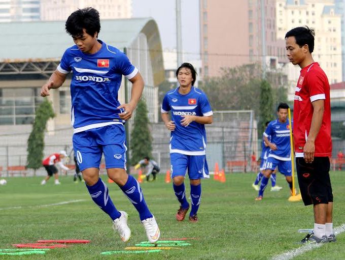 Nhân sự ở tuyển Olympic Việt Nam và áp lực từ bầu Đức