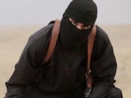 Tính cách lạnh lùng và cô độc của đao phủ IS