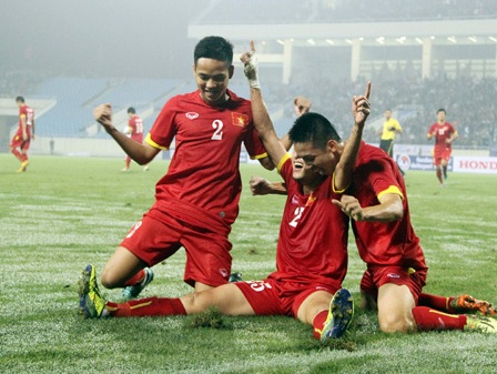 Olympic Việt Nam đánh bại Indonesia Vạn sự khởi đầu nan