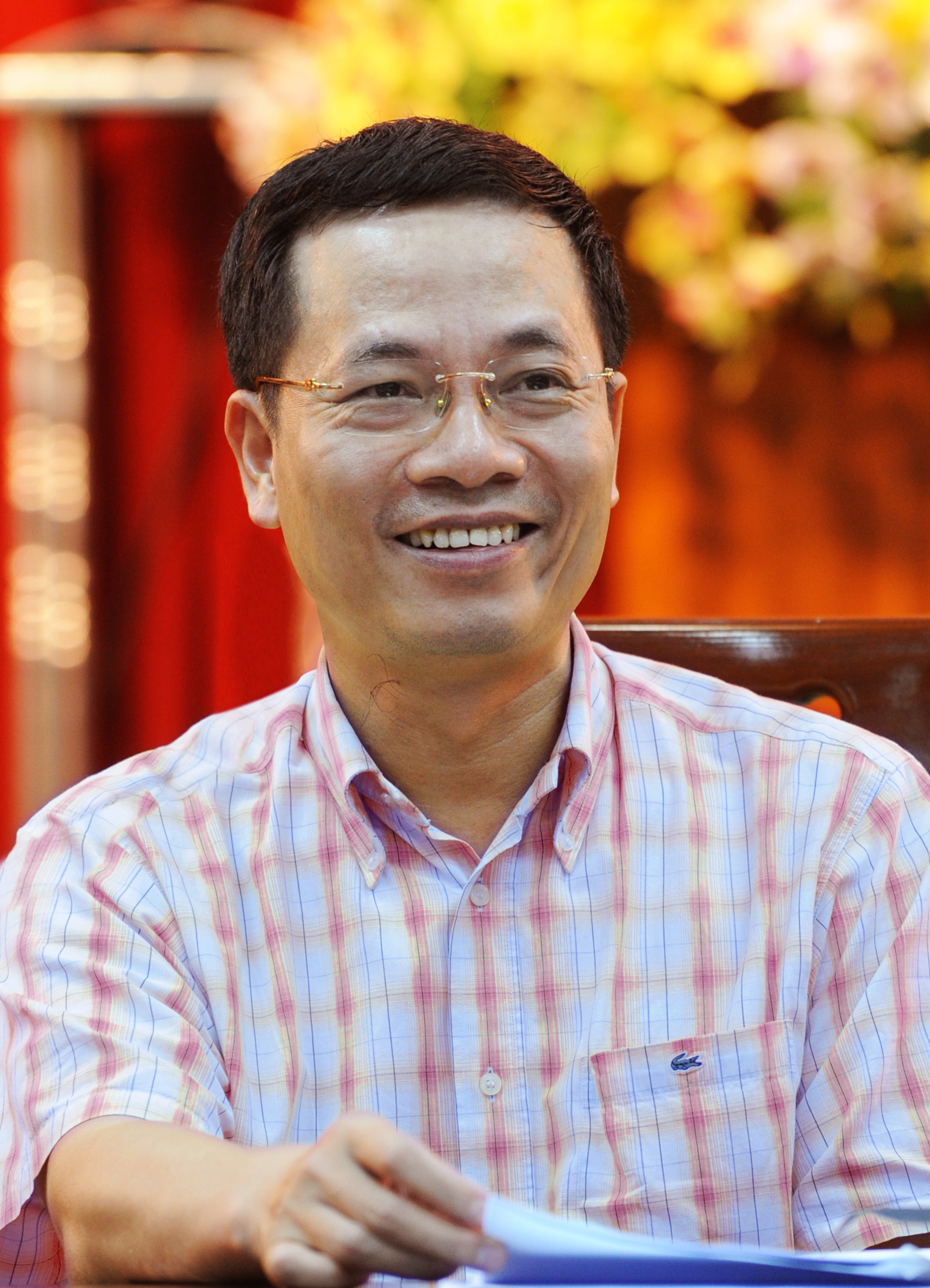 Ông Nguyễn Mạnh Hùng