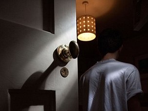 Ánh sáng đèn ngủ có thể gây bệnh ung thư