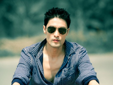 Johnny Trí Nguyễn Chỉ ai là lợn mới quan tâm đến phát ngôn của Trang Hạ