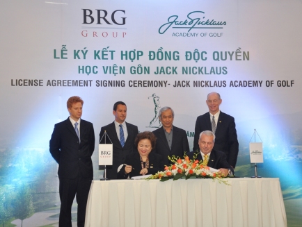 Mở Học viện đào tạo chơi gôn chuyên nghiệp đầu tiên tại Việt Nam