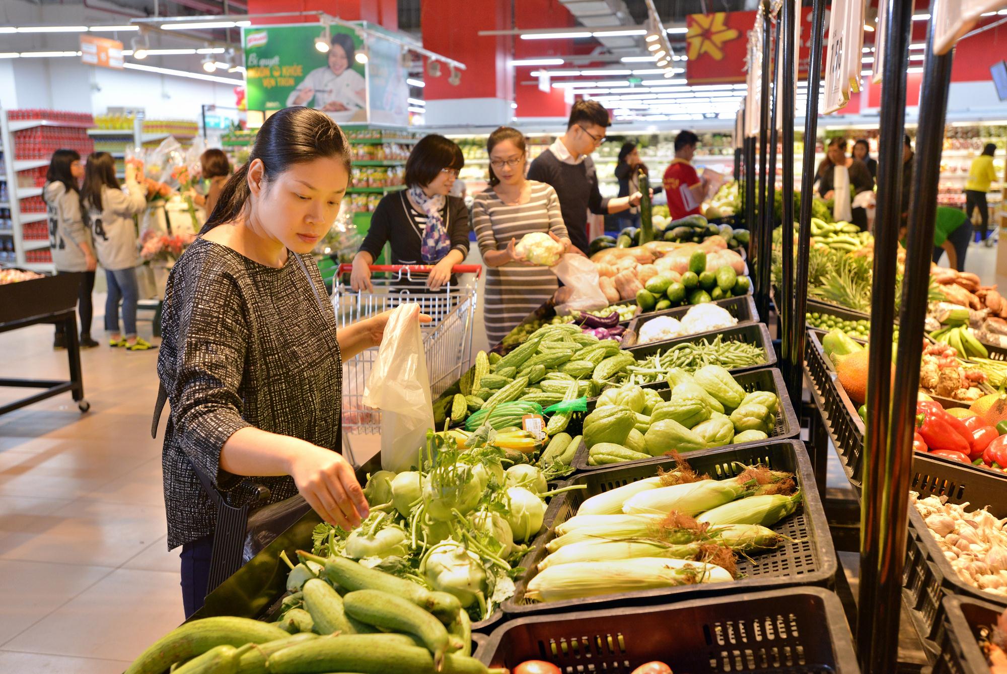 Đầu ra cho nông sản VinEco sẽ được đảm bảo chắc chắn bởi hệ thống siêu thị Vinmart và cửa hàng tiện lợi Vinmart+ đa