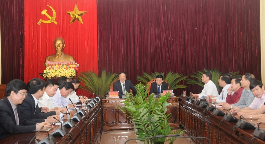  Đồng chí Nguyễn Hòa Bình, Ủy viên Trung ương Đảng, Viện trưởng VKSNDTC và Đoàn công tác làm việc với Tỉnh ủy Bắc Ninh.