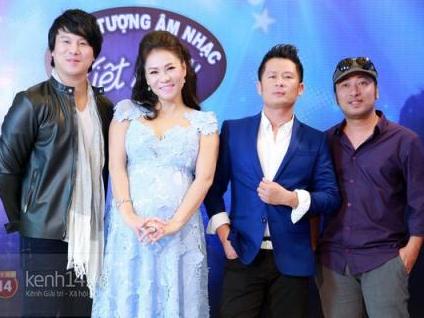Số phận Vietnam Idol 2015 sẽ ra sao