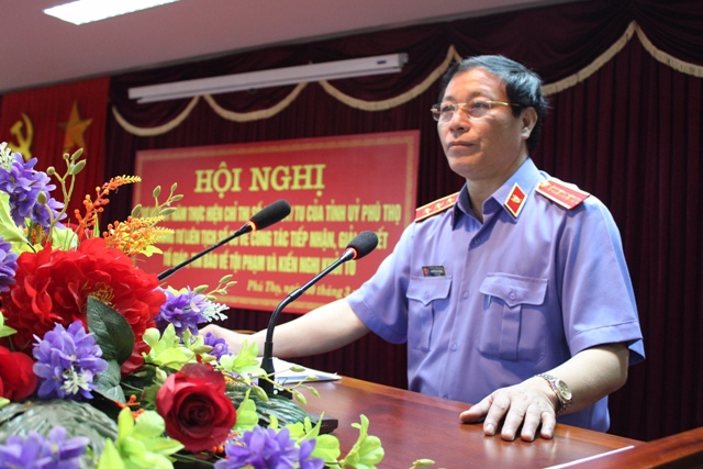 Đồng chí Nguyễn Hải Phong, Phó Viện trưởng VKSNDTC phát biểu tại Hội nghị.