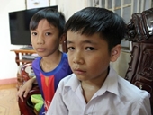 Cô giáo ở Bình Phước tự ý xẻo tóc hàng chục học sinh