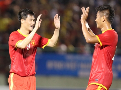 Công Vinh, Thành Lương, Văn Quyết tranh Quả bóng vàng Việt Nam