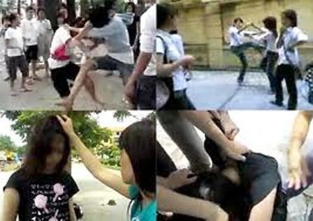 Con ngoan trò giỏi lao vào đánh nhau Giáo viên bất lực