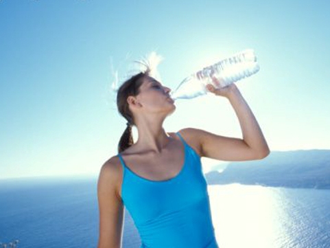 Tập 8 thói quen giúp giảm nguy cơ ung thư