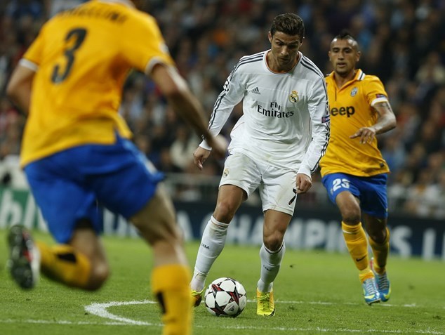 Lịch trực tiếp loạt trận lượt đi vòng bán kết Champions League