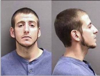 Tên trộm bị tóm vì like ảnh truy nã chính mình trên Facebook