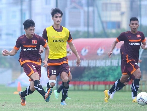 Bảng xếp hạng FIFA Việt Nam tiếp tục thăng tiến, bỏ xa Thái Lan