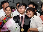 Việt Nam bội thu tại giải Olympic Vật lý học châu Á năm 2015