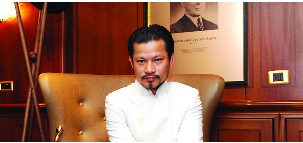 Doanh nhân Hùng Cửu Long Kết hợp với Bà Tưng tôi bị nhiều thiệt hại