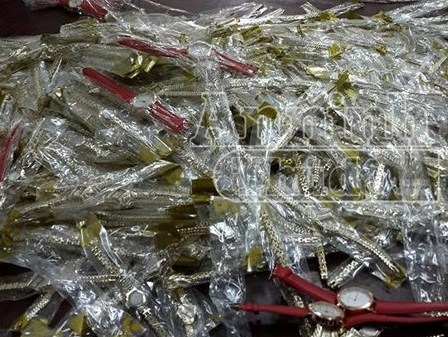 Thu giữ 10 000 chiếc đồng hồ giả các thương hiệu