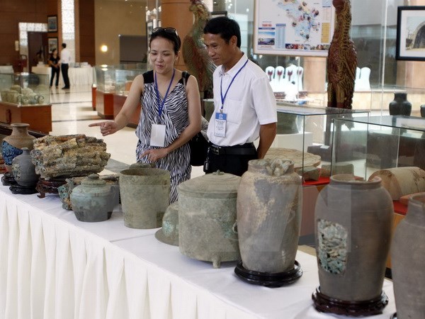 Phát hiện nhiều dấu tích kiến trúc, di vật cổ ở Thành nhà Hồ