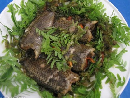 Về miền Tây thưởng thức cá rô mề kho đọt me