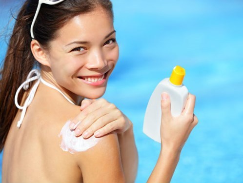 Mẹo giữ mát cơ thể trong ngày nắng nóng