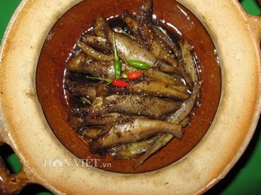 Ngọt lòng món cá phèn râu kho tộ