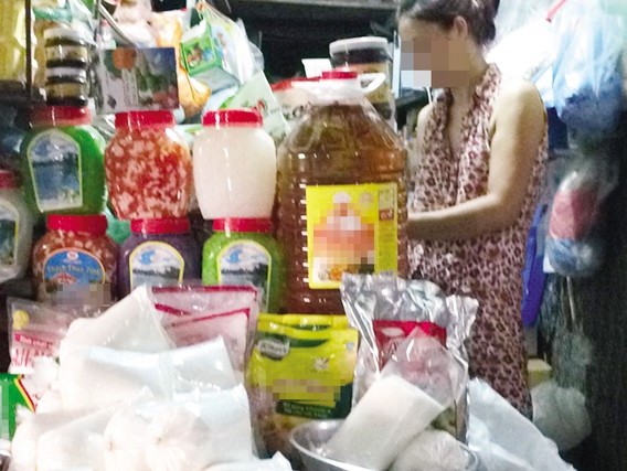 Ăn chè giải nhiệt ngày hè, giật mình nghe chuyện nguyên liệu pha, nấu