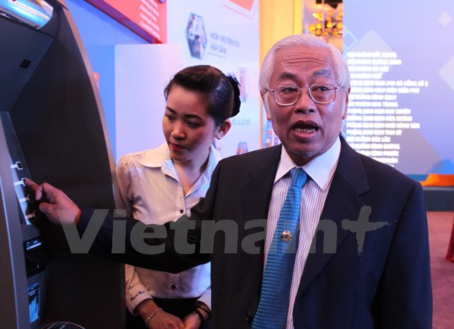 Mô hình ngân hàng tự động không cần nhân viên của DongA Bank