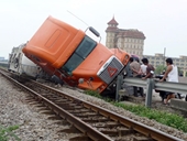 5 tháng, 76 người chết vì tai nạn đường sắt Không thể đổ lỗi cho người dân