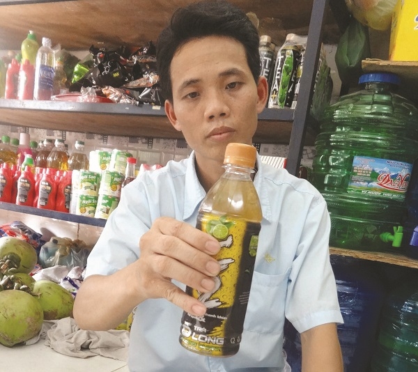 Vật thể lạ trong Trà xanh C2 Ô Long chanh