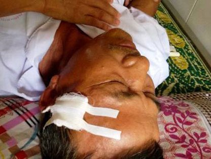 50 giang hồ mang súng, kiếm truy sát ông lão 65 tuổi