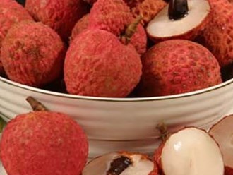 Vải thiều xịn chưa về Hà Nội