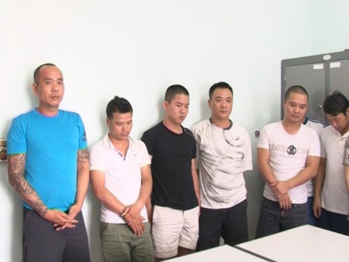 Triệt xóa tụ điểm đánh bạc, bắt giữ 17 đối tượng