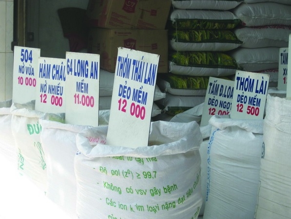 Gạo Việt yếu thế trên sân nhà