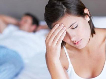 Khổ sở vì ham muốn chuyện ấy