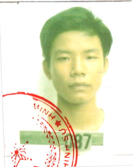 Truy nã thiếu niên giao cấu với trẻ em