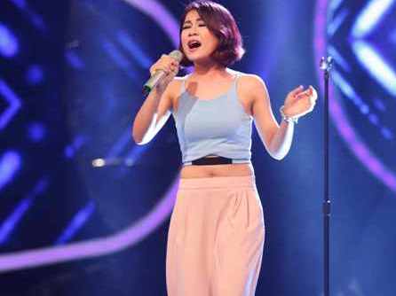 Giám khảo Idol đì thí sinh