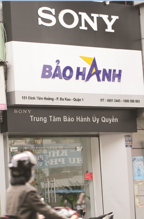 Máy quay phim Sony càng sửa càng hỏng