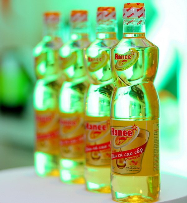 Lạm dụng bổ sung dinh dưỡng bằng viên dầu cá là sai lầm