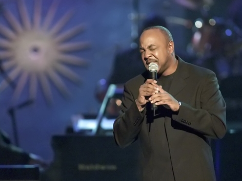 Huyền thoại âm nhạc Peabo Bryson biểu diễn tại Việt Nam