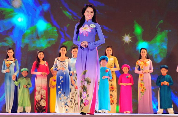 Hoa khôi ĐBSCL 2015 tiếp tục tranh tài tại Hoa hậu Hoàn Vũ Việt Nam