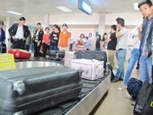 Đối tượng trộm cắp hành lý tại sân bay Nội Bài là nhân viên giám sát